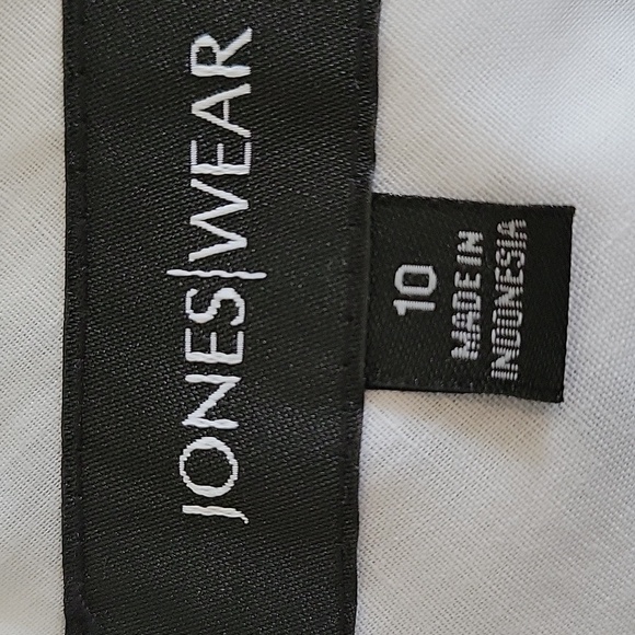 JONES WESR size 10 white with black embroidery midi skirt - Picture 4 of 6